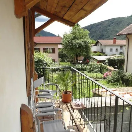 Tolmin Center Apartments Townhouse & Loft Kültér fotó